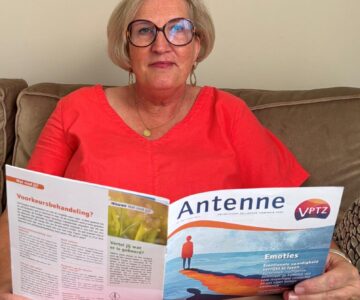 Jeannette-leest-de-Antenne-VPTZ